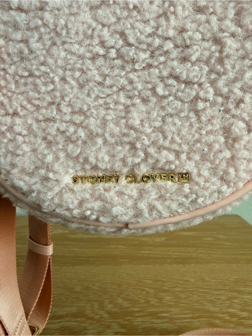 Stoney Clover Lane x Disney Sherpa crossbody bag - Picture 3 of 8